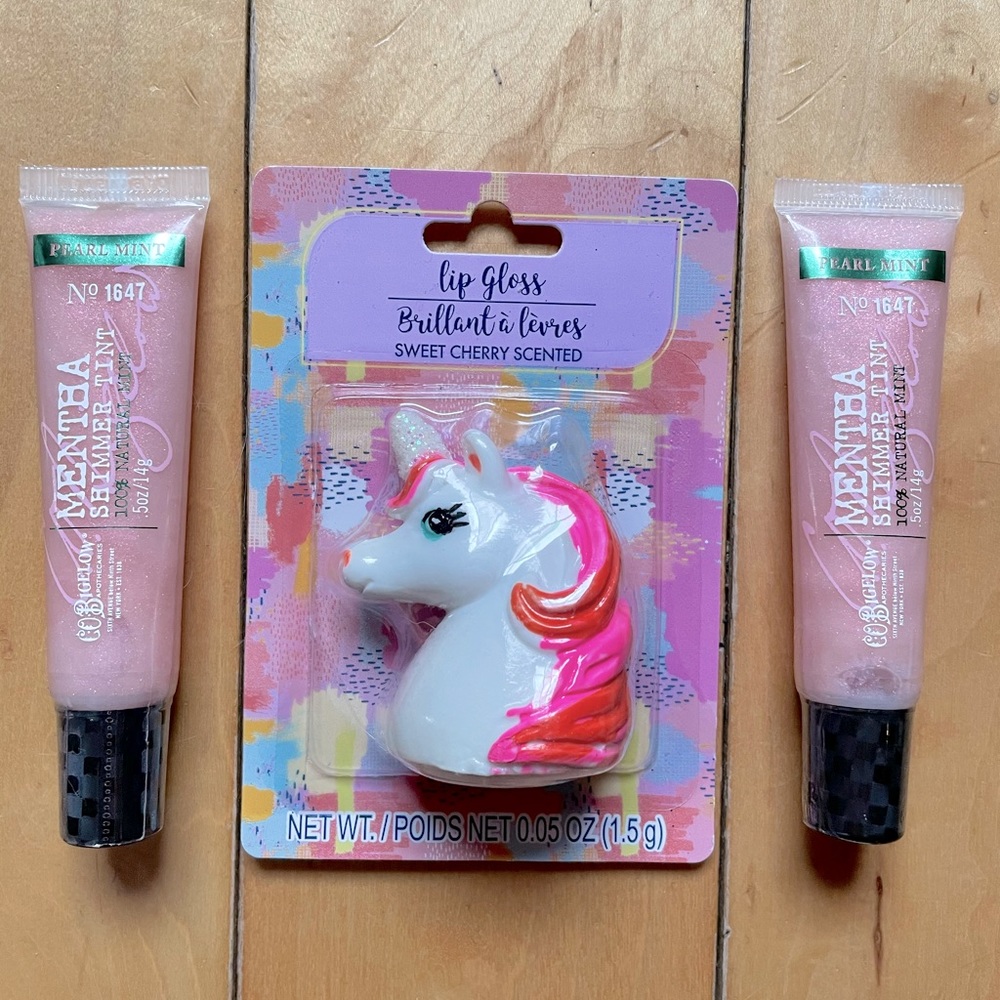 Lip balm / gloss set !! Unopened never used!!